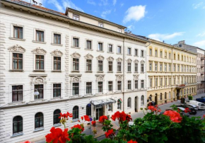 Гостиница Hotel Bristol Budapest  Будапешт